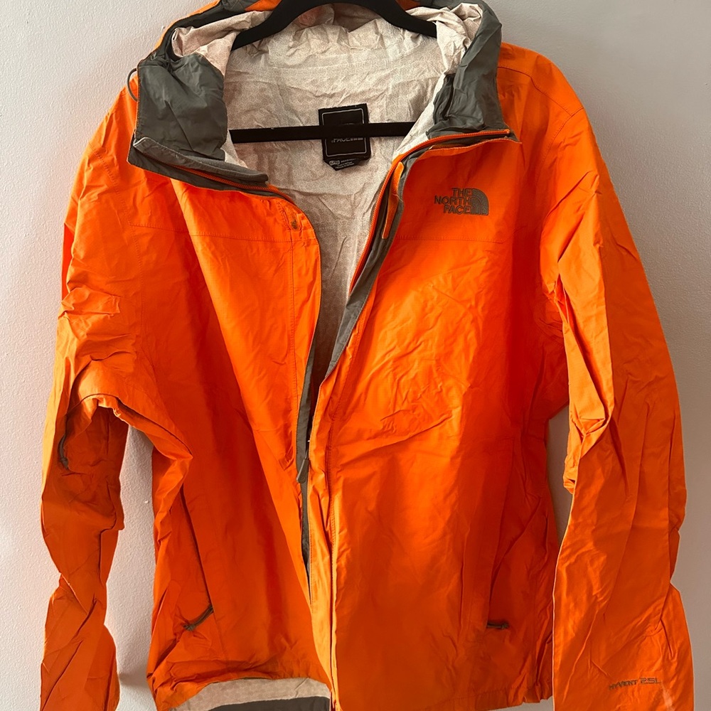 The North Face Men’s XL Muted Orange Hyvent 2.5 Rain Jacket